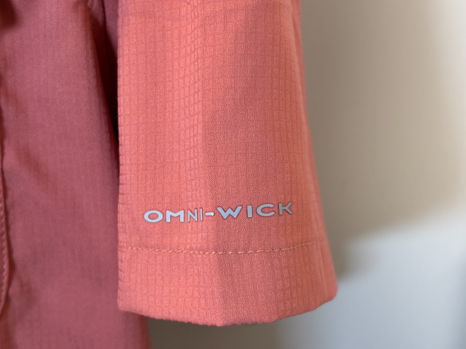 Columbia Omni-Wick Men’s Size XL Short Sleeve Button Up Vented Fishing Shirt