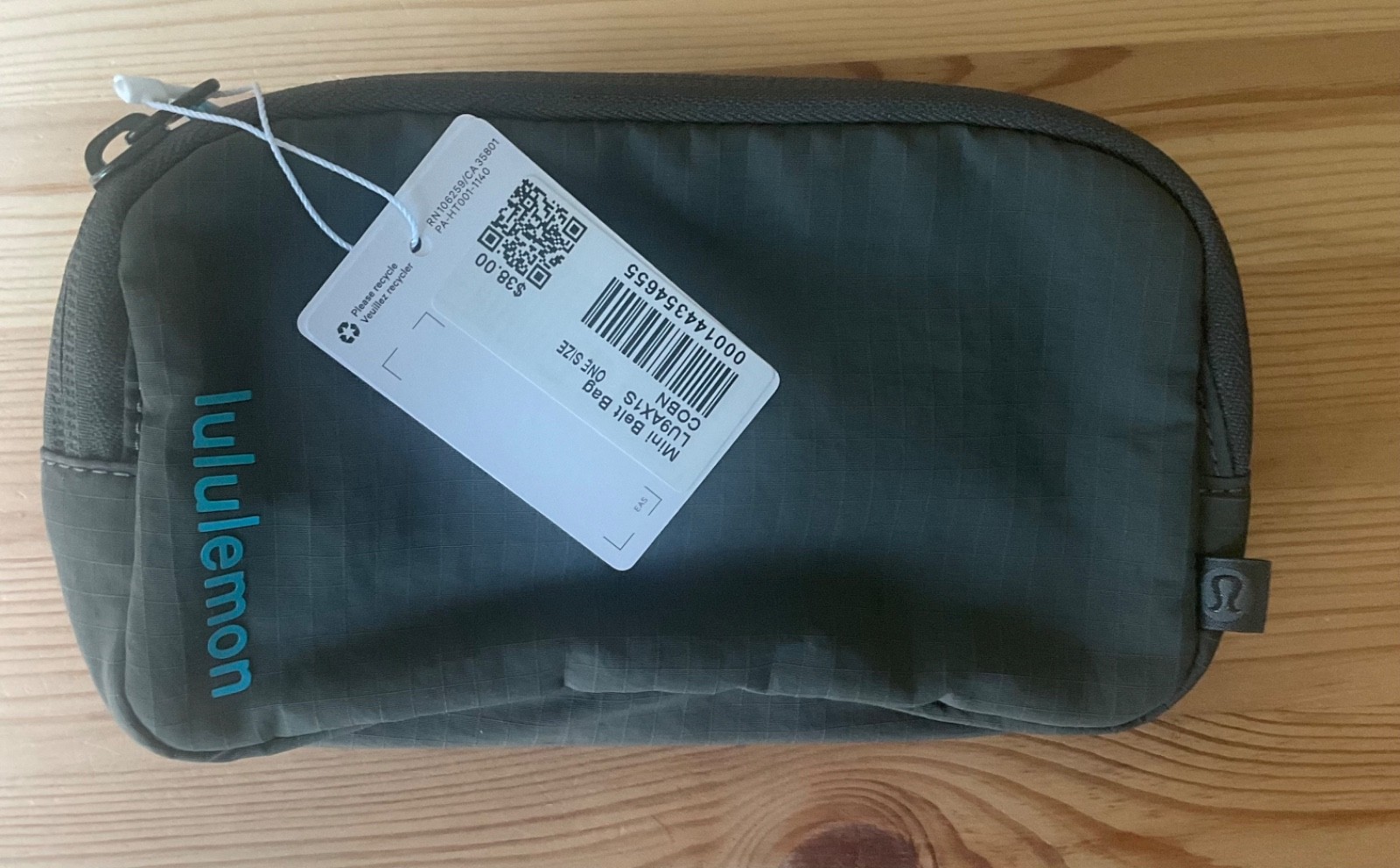NWT LULULEMON MINI BELT BAG CAROB BROWN 0.7 L