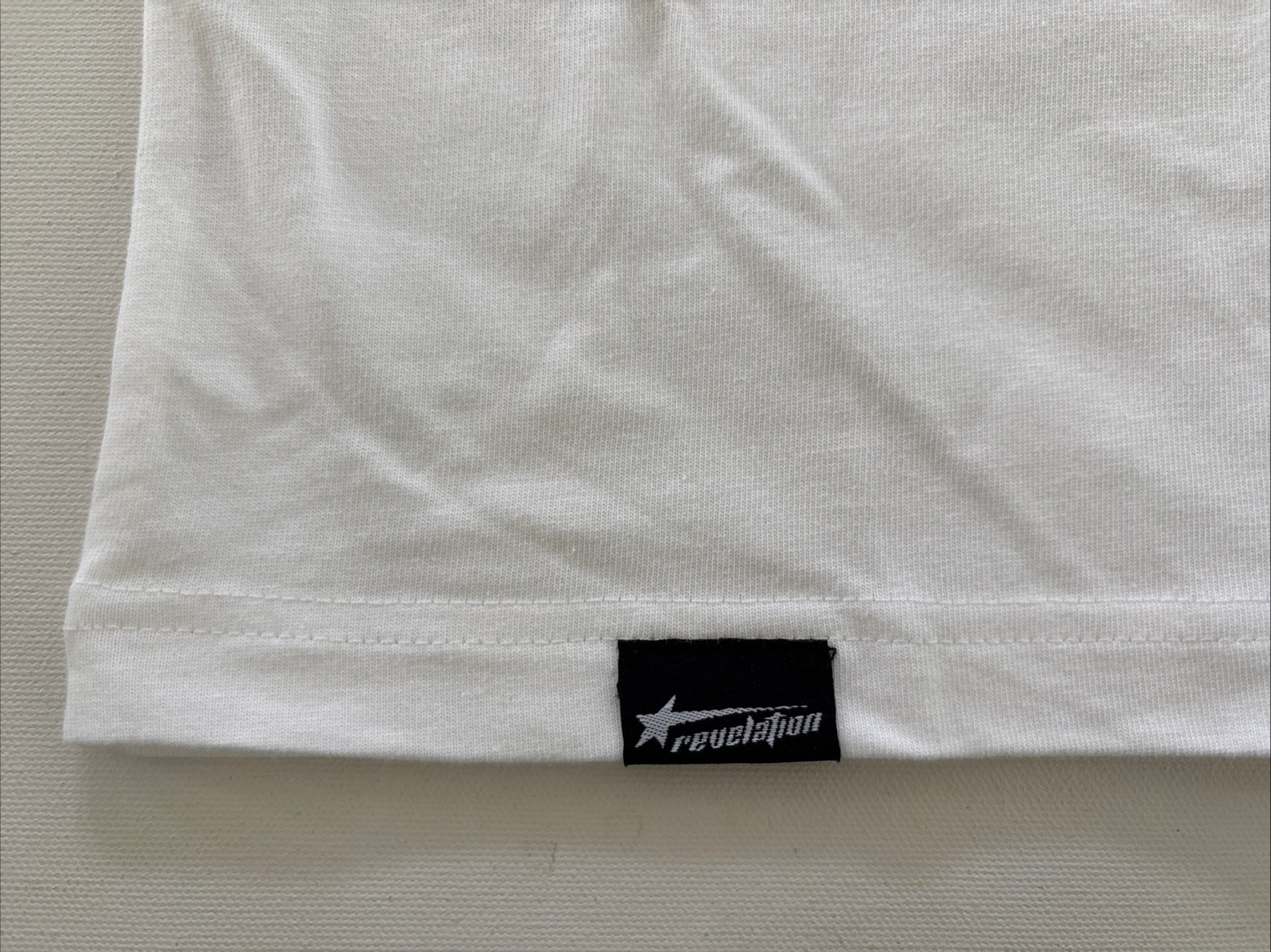 christian apparel revelation Jesus Saves Tee Romans 10:9 White Size XL – NWOT