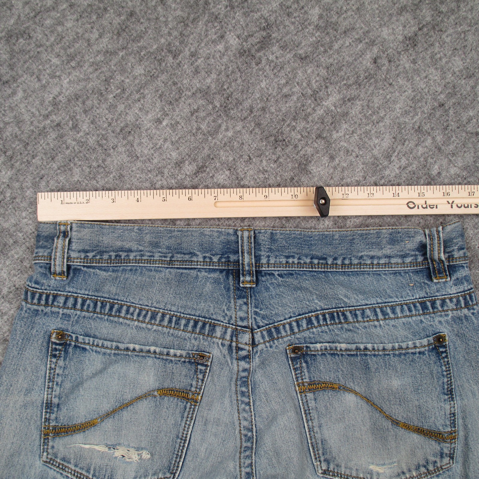 DKNY Jeans Mens Jeans 33×30 Blue Straight Leg Distressed Denim Y2K 100% Cotton