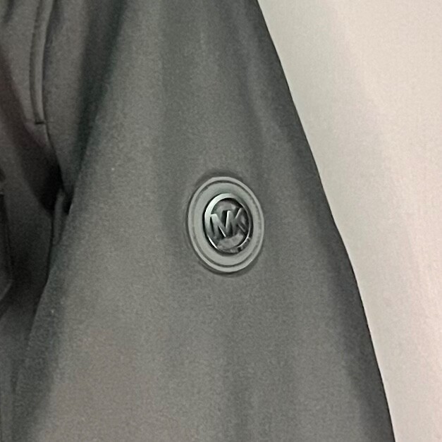 MICHAEL KORS MENS BLACK WINTER COAT SIZE SMALL feaux fur inside snow proof warm