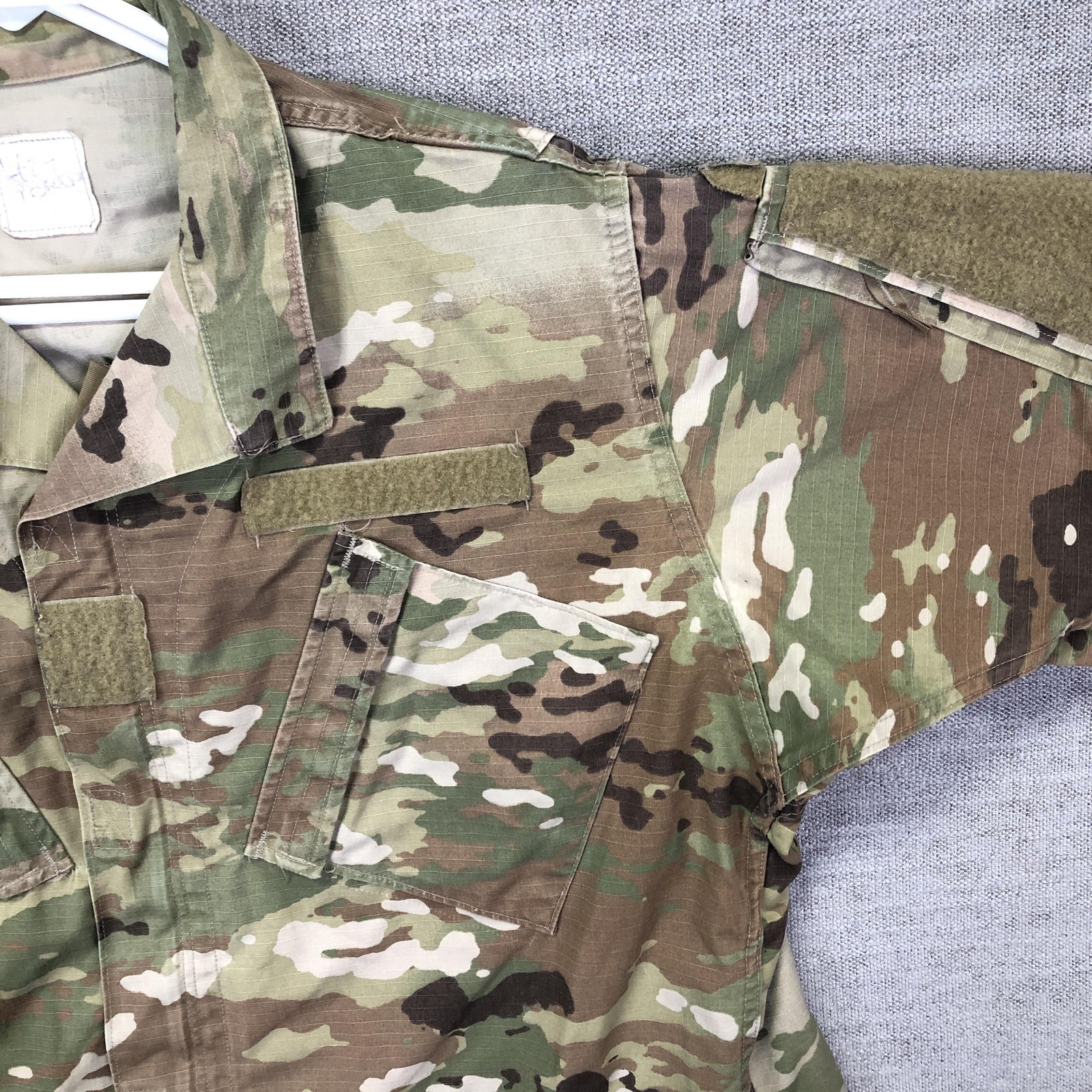 US Army OCP Camo Jacket Mens L Regular ACU Combat Uniform Insect Shield