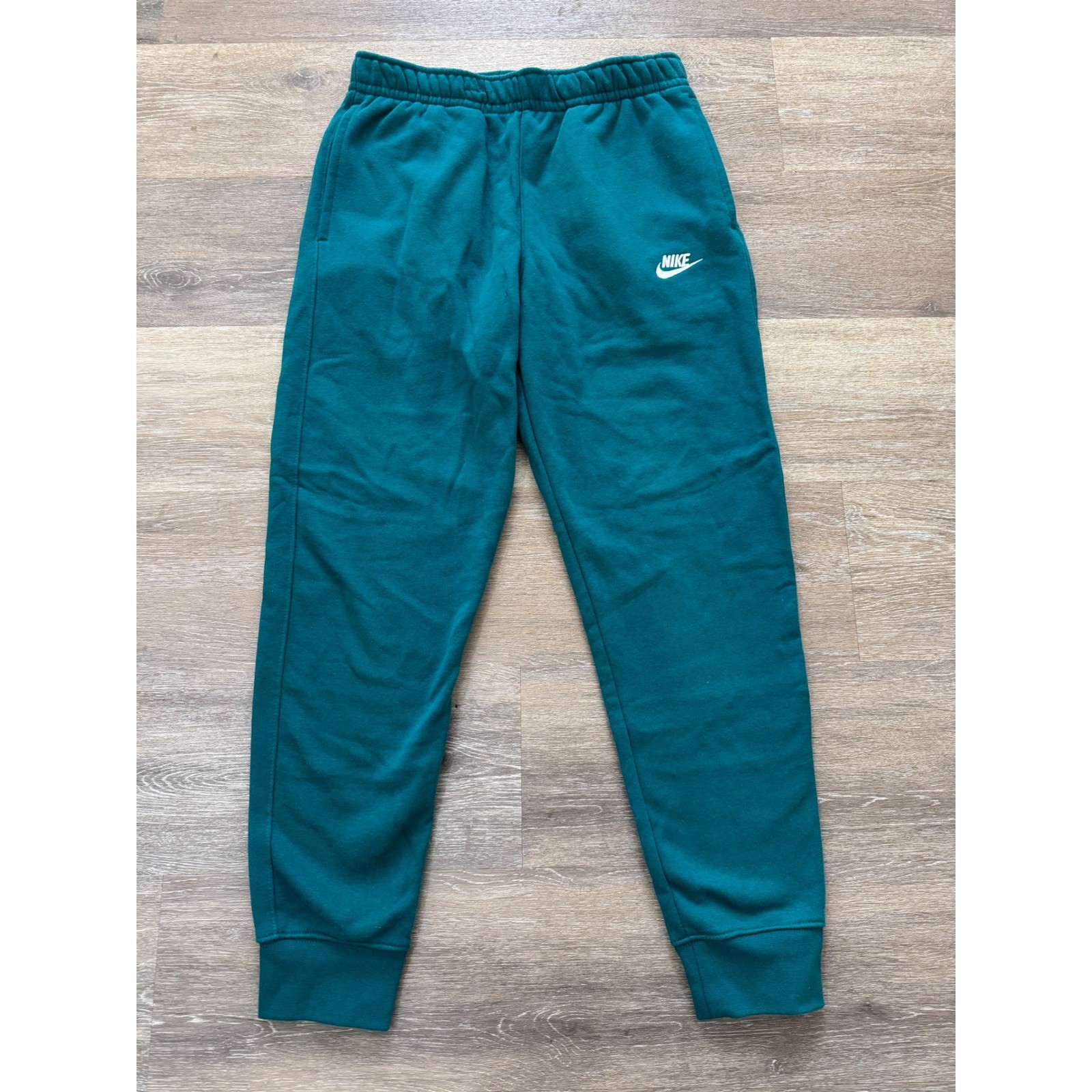 Nike Sportswear Club Fleece Joggers Mens Medium Teal Green BV2671-381 NWT