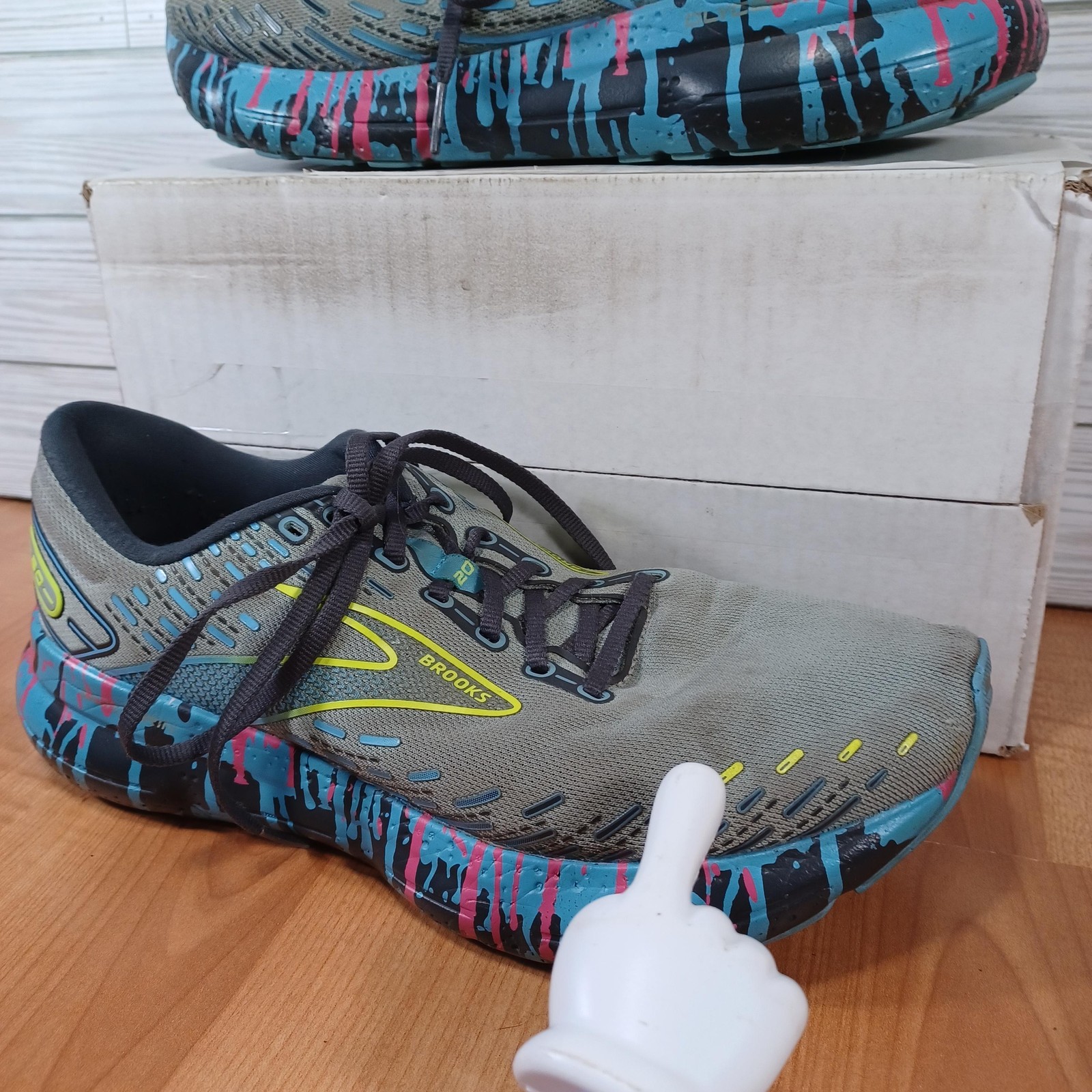 Brooks Glycerin 20 Shoes Womens 11B Paint Drip Jadeite Alaskan Blue 1203691B492