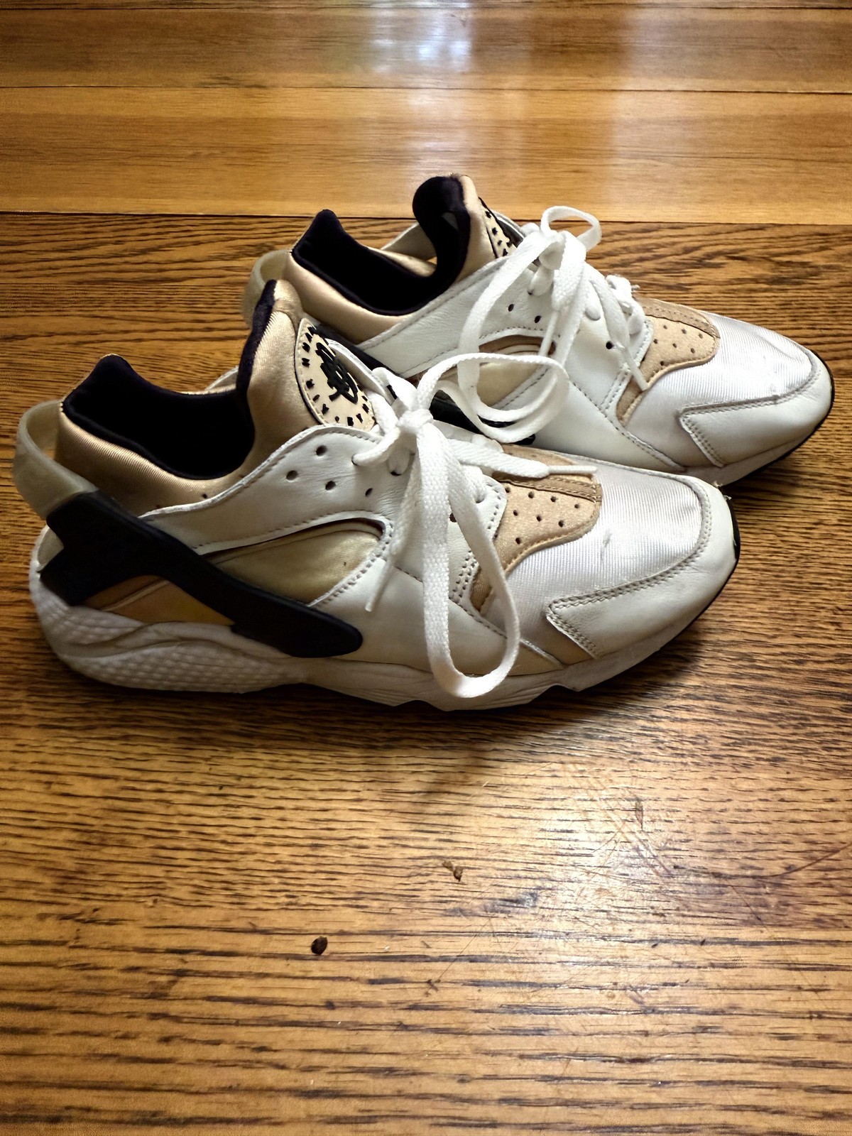 Nike Air Huarache Shoes Mens Size 9 Retro Running Sneakers DH4439