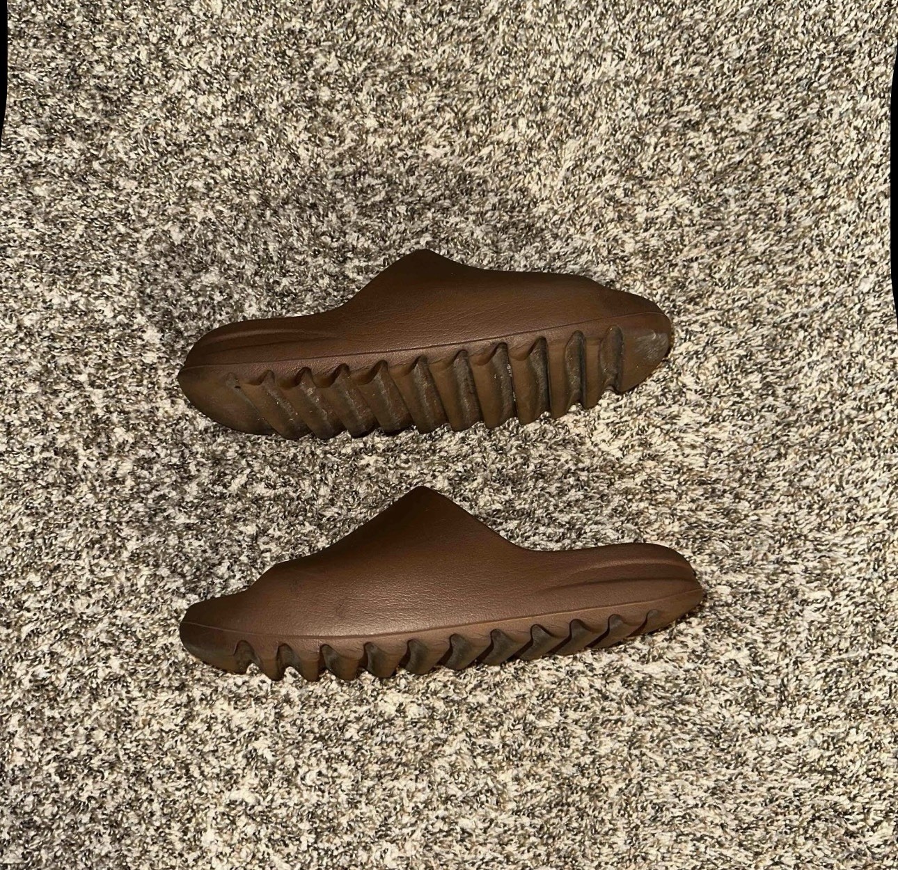 Adidas Yeezy Slides ‘flax’ Men’s Size 11