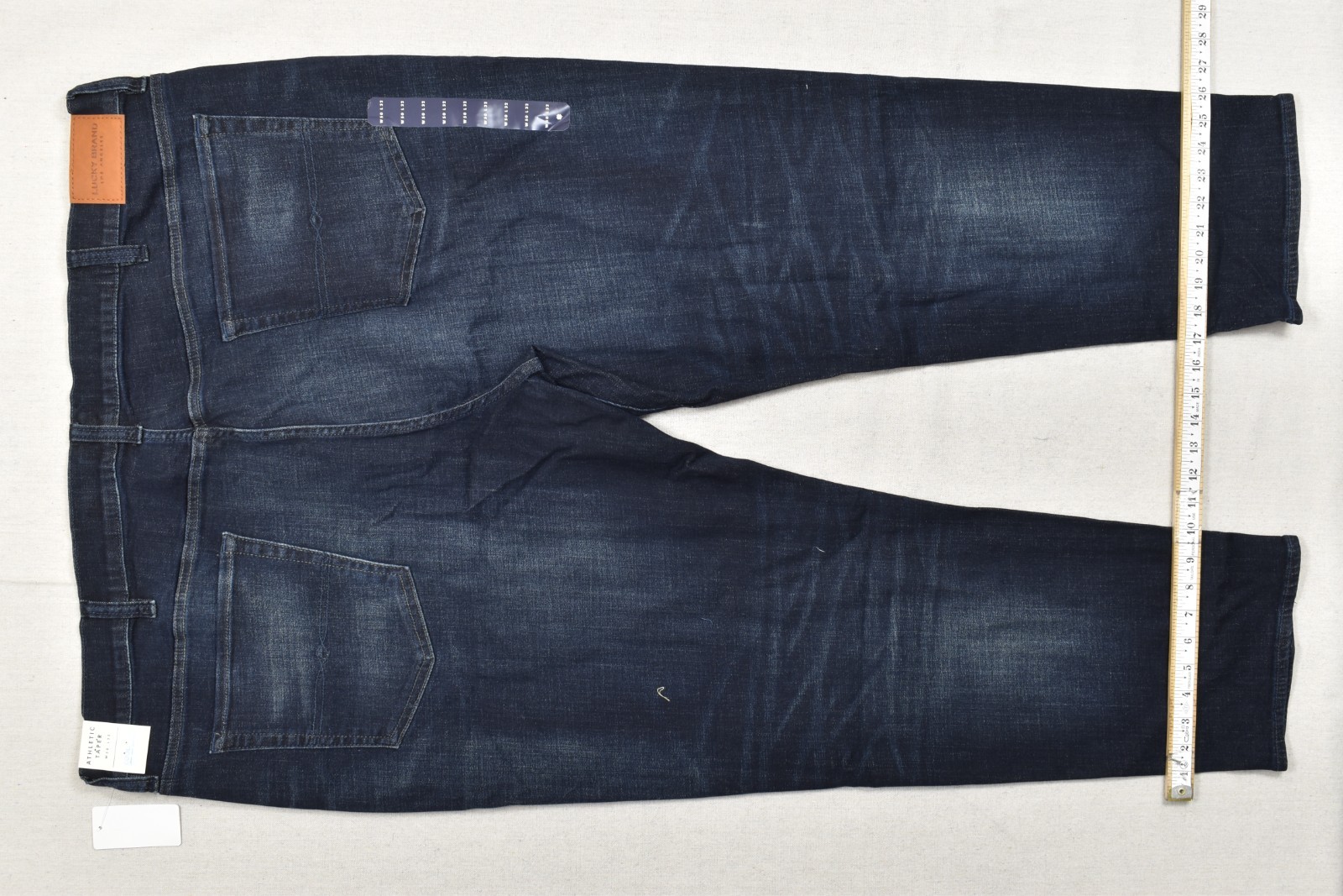 LUCKY BRAND MEN’S ATHLETIC TAPERED DENIM JEANS BLUE COOL MAX 50X32 COTTON NEW