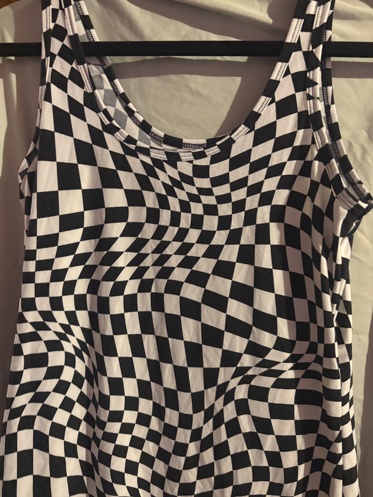 New No Boundaries Tank Junior Size M Black and White Geometric