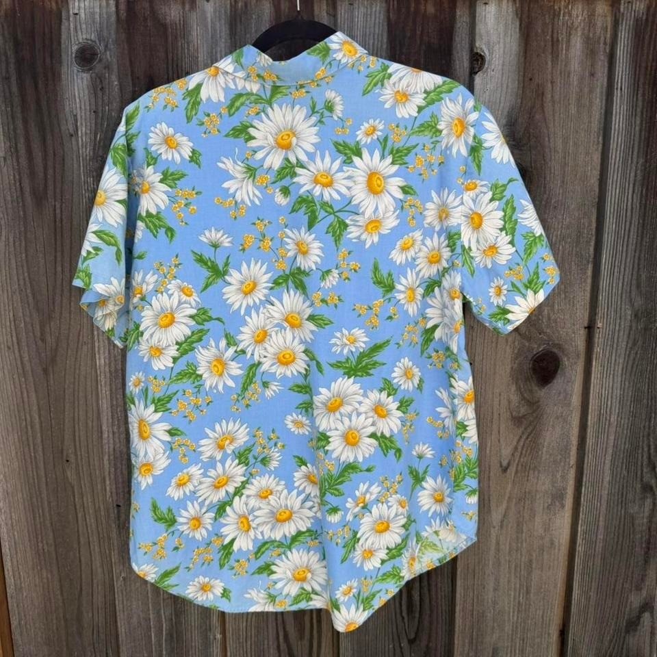 Vintage Andrew McMullan Daisy Floral Short Sleeve Button Up Shirt