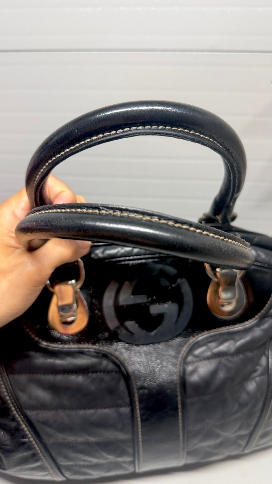Auth. GUCCI SOFT PATENT LEATHER Bowler’ Snow Glam Handbag-SEE PICS/READ DESCRPTN