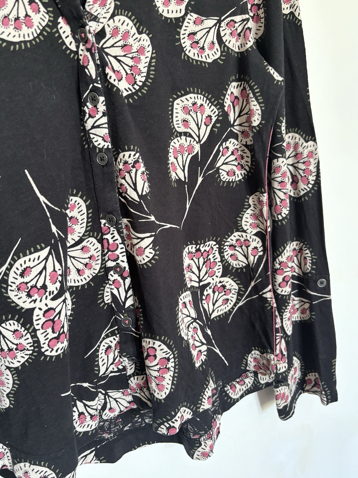 White Stuff Blouse Size 14 – Black, Button Down, Floral Print 100% Cotton