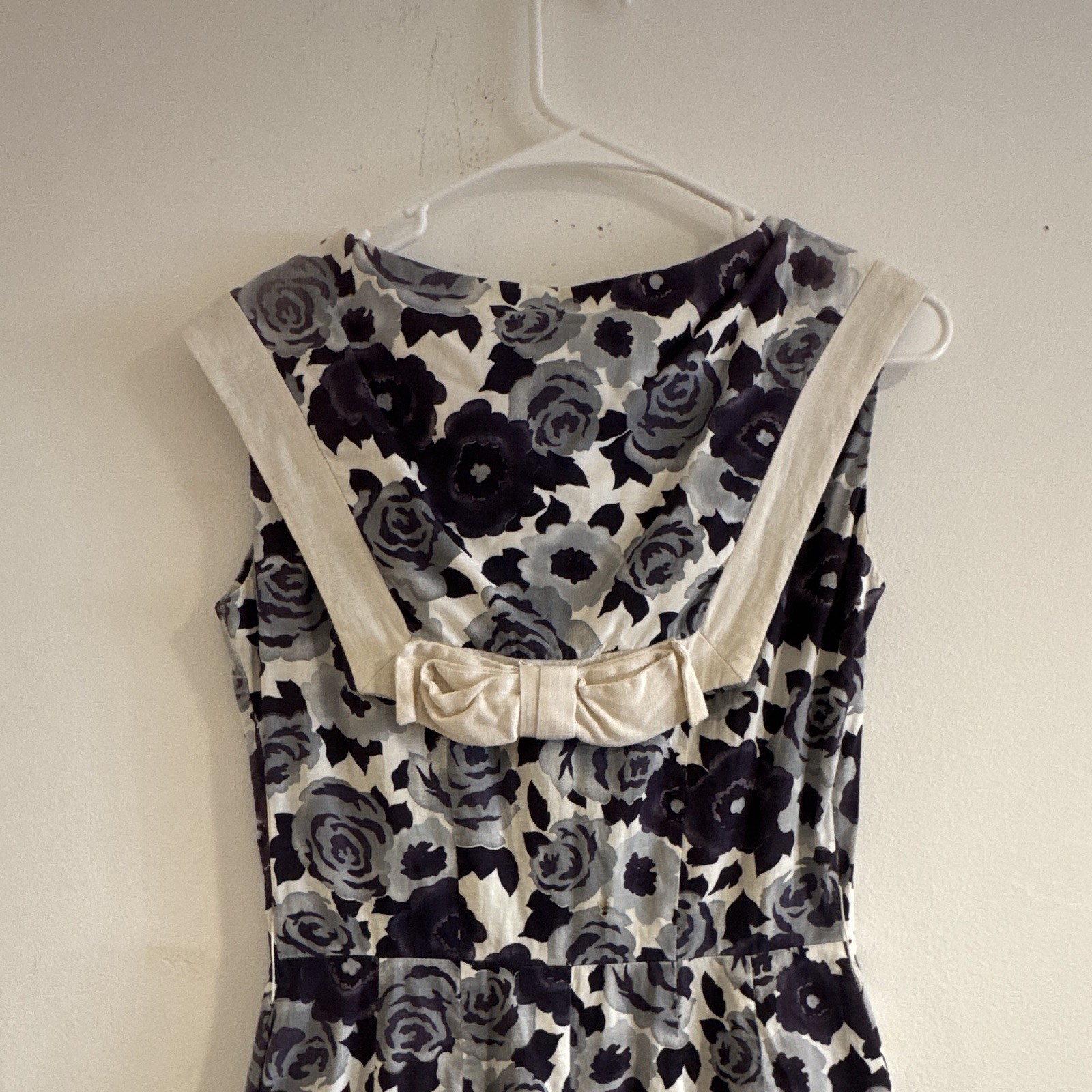 Marcy Allen Women’s M White Purple Gray Floral Cotton Dress Bow Button