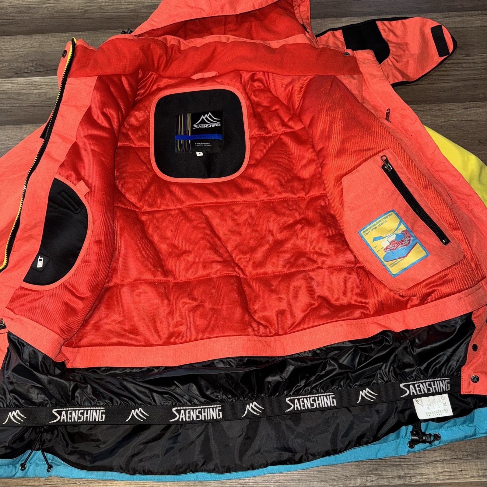 SAENSHING Women’s Small Winter Ski Jacket Waterproof Snow Jacket, Wind proof.