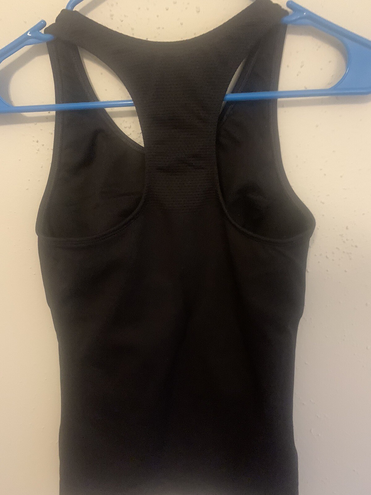 Avia Women’s Sports Tank Top Racer back Black RN 15741 small