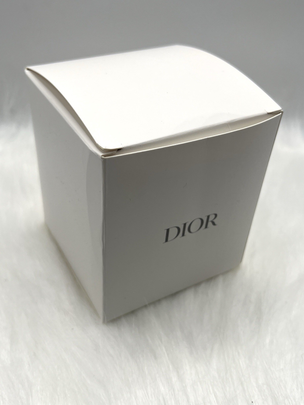Christian Dior Mini Bucket Bag Straw Raffia Pouch VIP Novelty GWP Duster Box