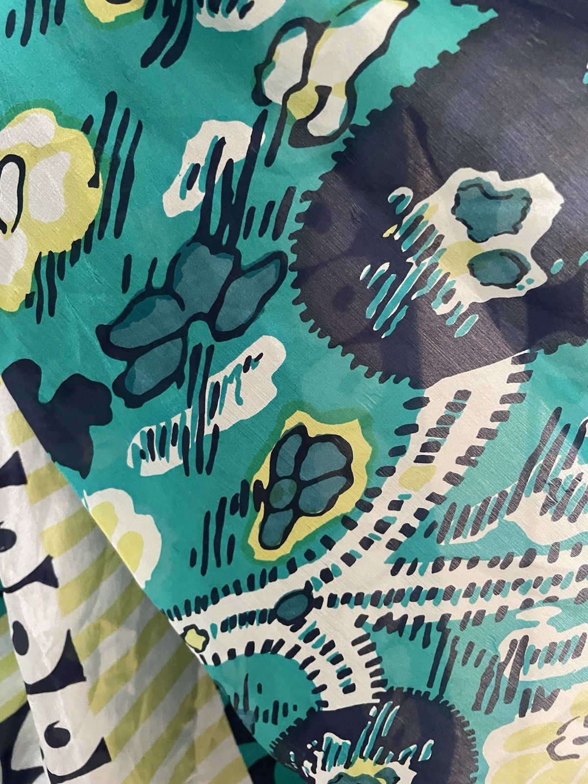 Lucky Brand 100% Silk 42” x 75” Scarf Floral Boho Live in Love Flaws!