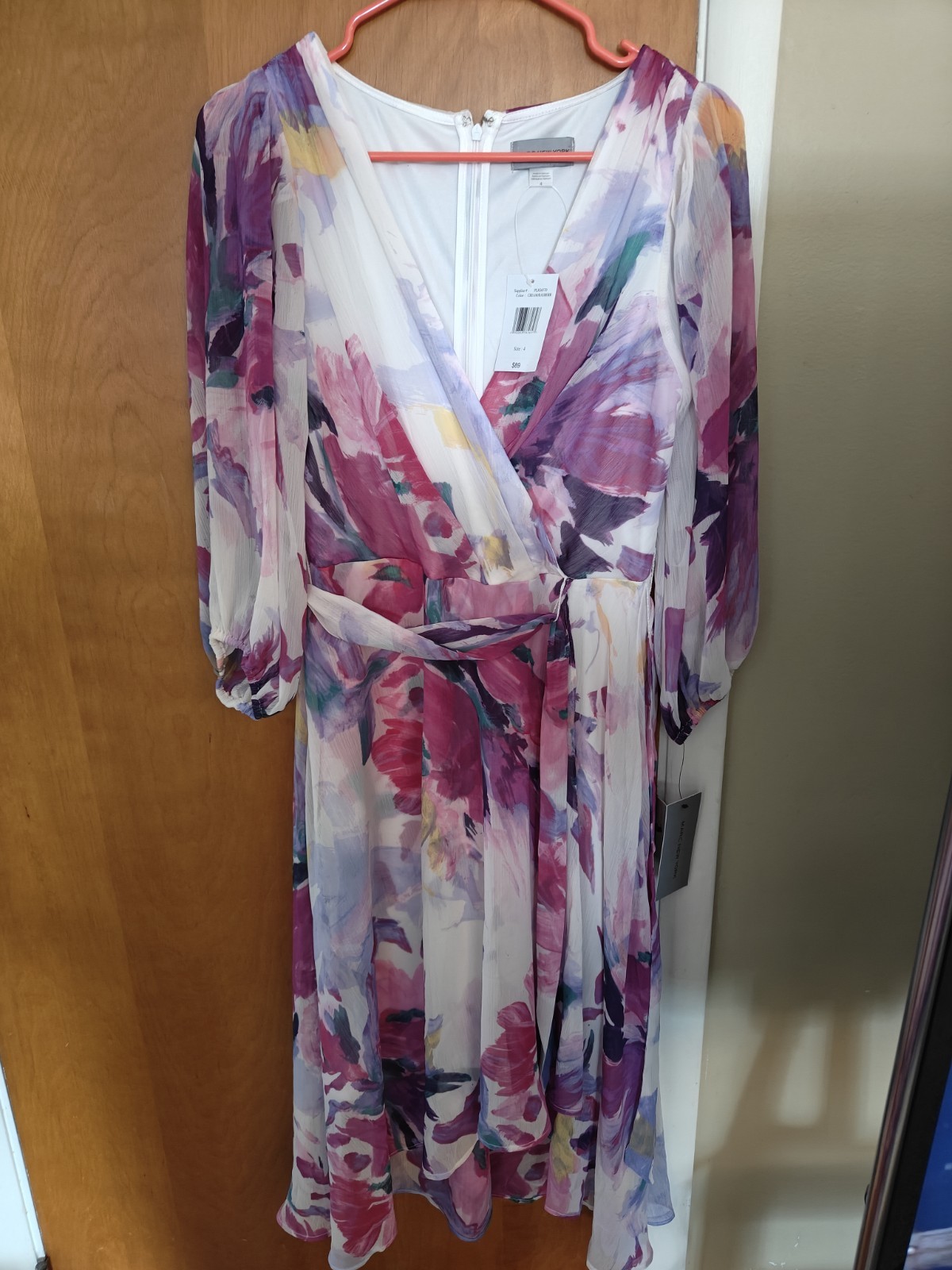 Marc New York Colorful Floral Dress Women’s Size 4 NWT 3/4 Sheer Sleeve Back Zip