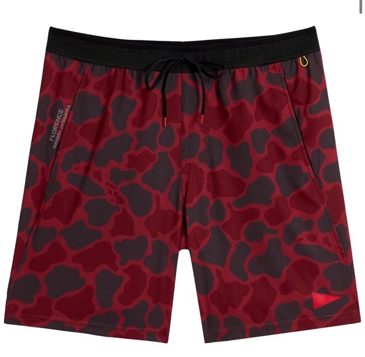 $70 Florence Men’s Elastic Waist 7” Shorts- Maroon Camo- Medium – NEW Tags
