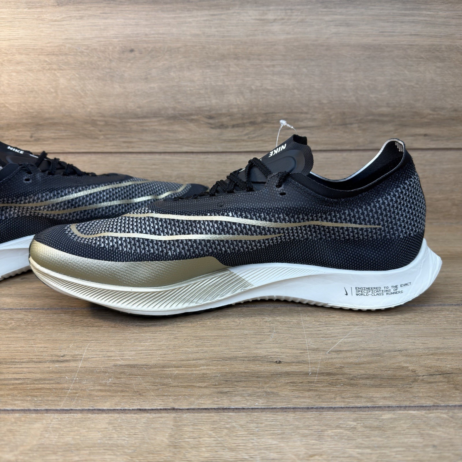 Nike ZoomX Streakfly Black Metallic Gold Grain DJ6566-001 Men’s Sz 15 Running