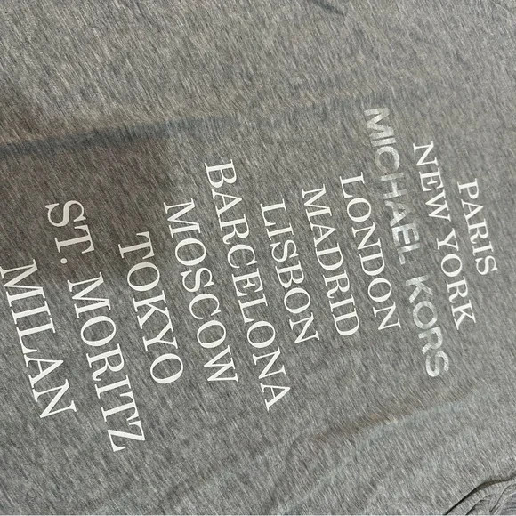 Michael kors beaches tee in grey SIZE S