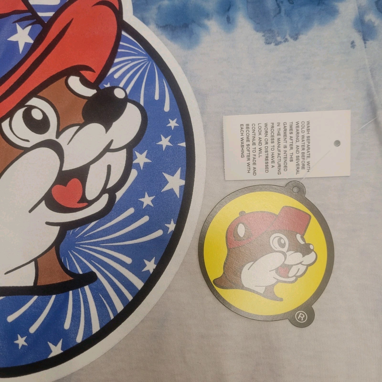 Buc-ee’s 4th Of July SZ. Sm. NWT Tye- Dye Beaver Uncle Sam Tag Date 2020
