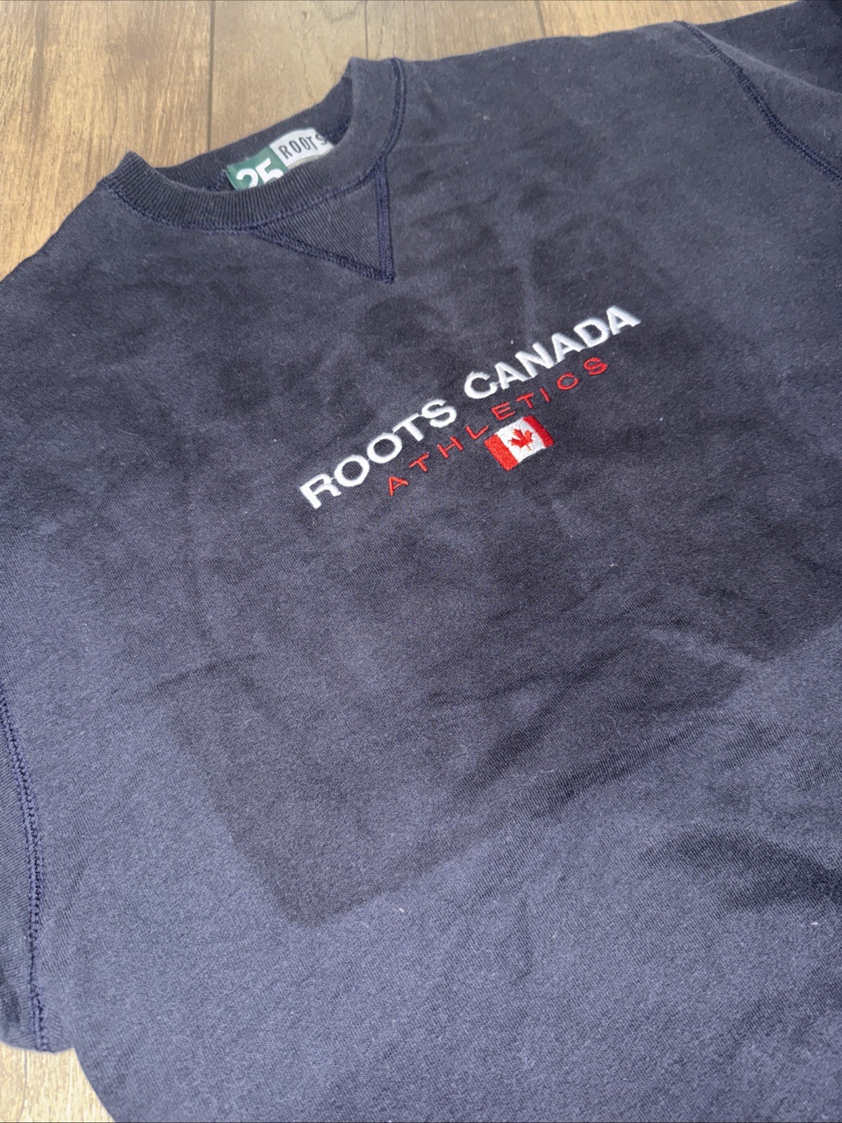 Roots Athletics Canada Sweatshirt Vtg Embroidery Size Sm. Black. Discolor/fade