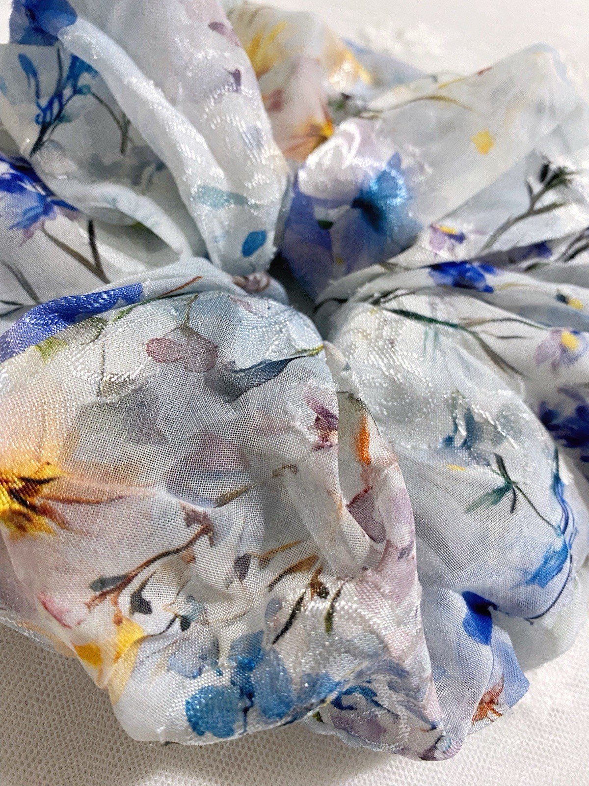 [US Seller] Random 4pcs Handmade Medium Large Size Classic Floral Hair Scrunchie