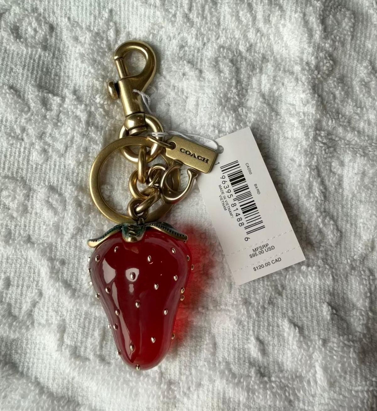 Coach Strawberry Key Chain Charm Red/Gold Metal Logo Accent Keyring CAO50
