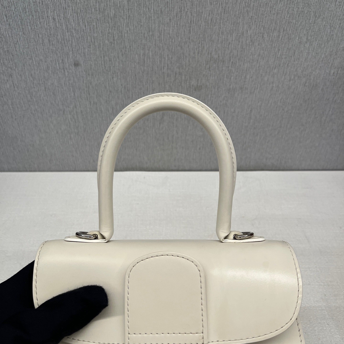 Delvaux Pre-Owned Authentic Crossbody Bag 20*14.5*11cm Free Tracked Shipping