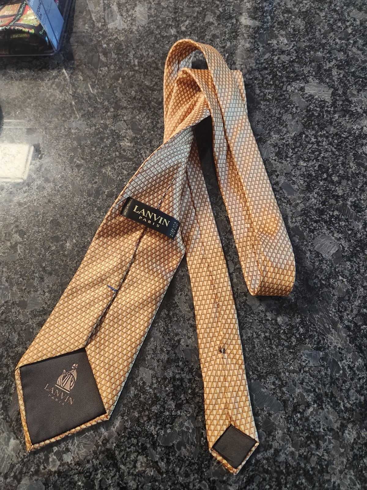 Lanvin Paris Gold Chain Silk Tie Made In France 58″-3.5″ Great Condition