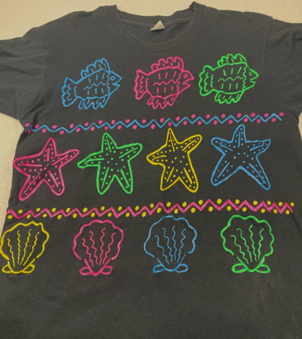 WOMENS XL T-SHIRT VINTAGE FISH/STARFISH/SHELLS BEACH THEMED HAND PAINTED ART