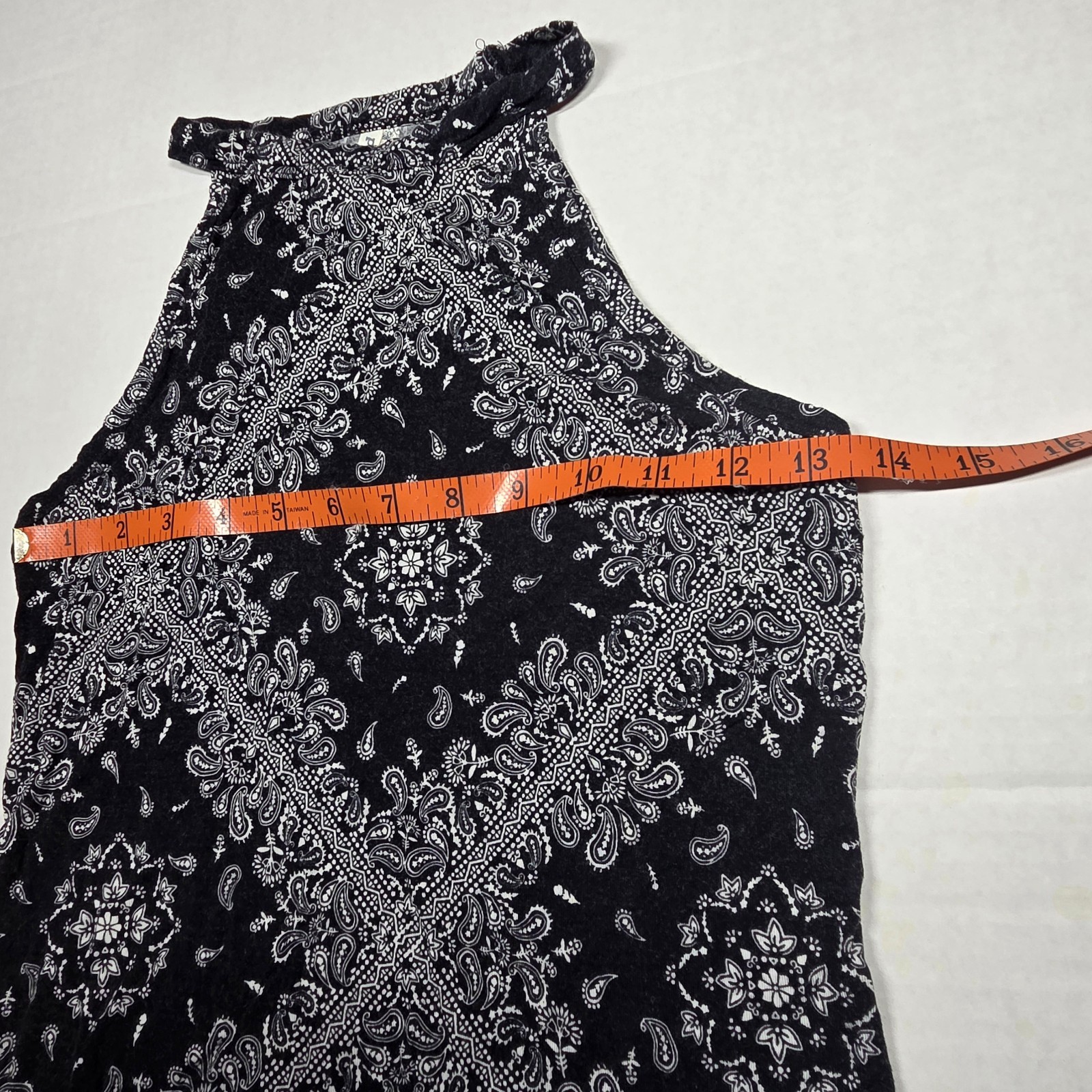 Mudd Paisley Print High Neck 2 Sleeveless Camisole Tops Red Black Size Medium