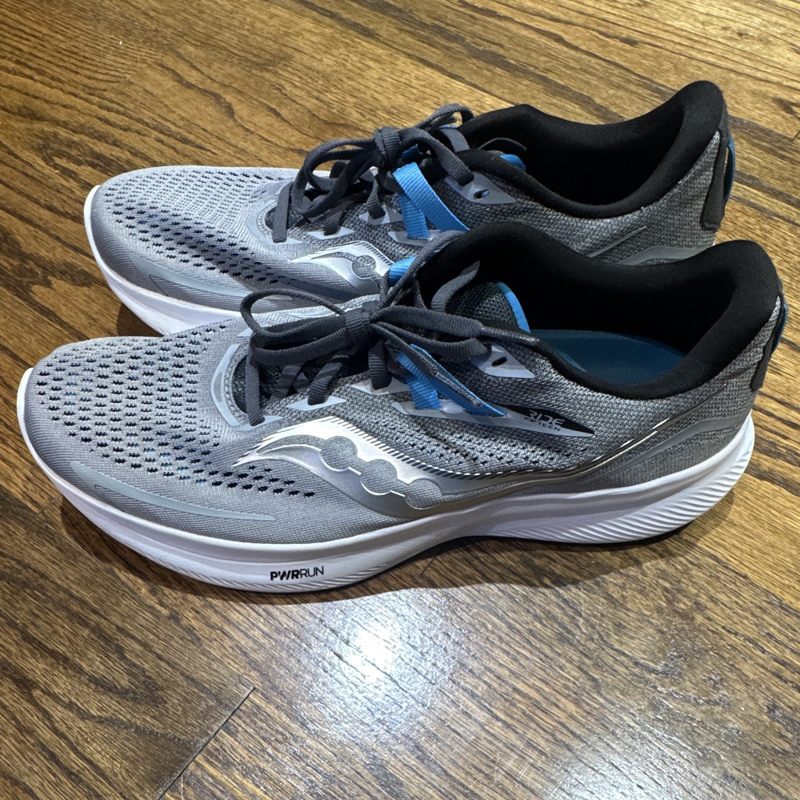Saucony Ride 15 Alloy Topaz Men’s Lace-Up Low Top Mesh Sneaker