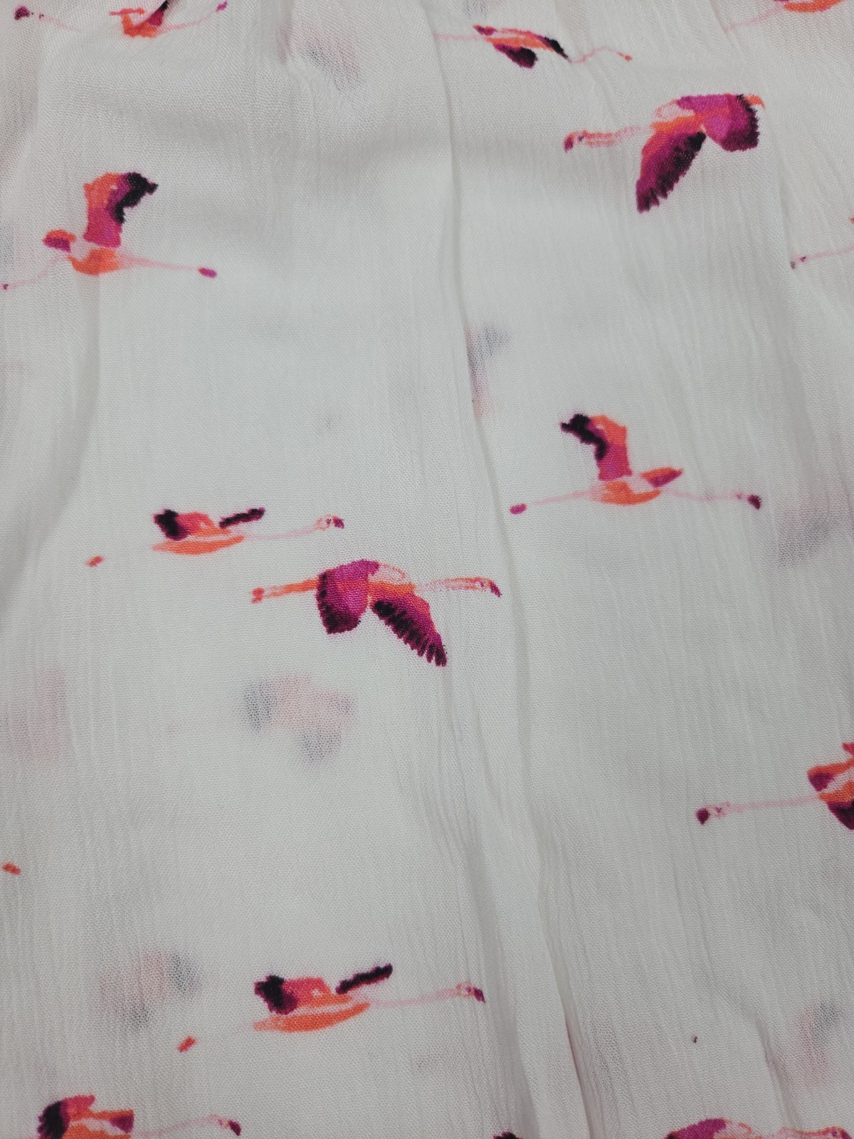 a.n.a. Sleeveless Top White Flamingo Pattern Lightweight Womens Petite M NWT