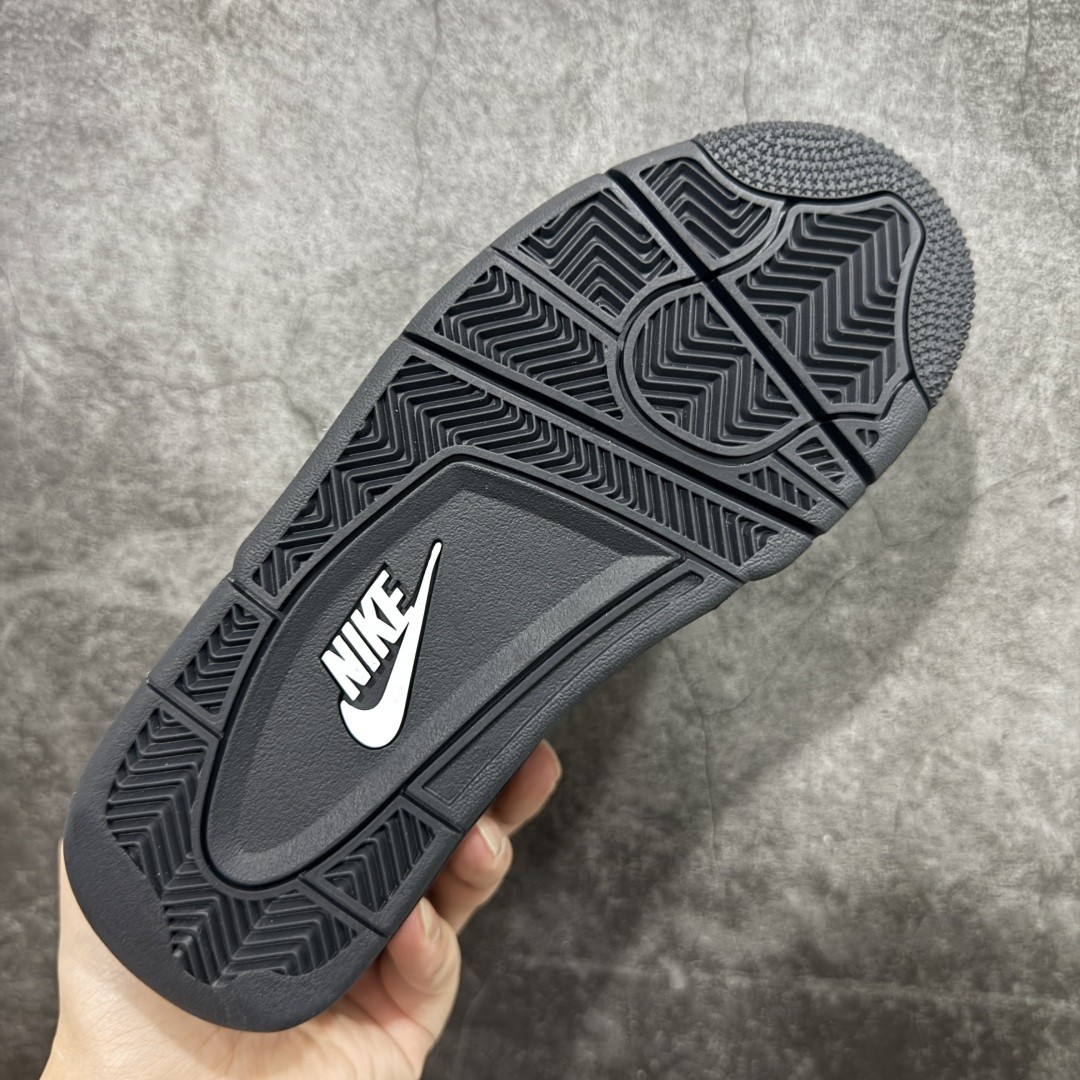 AJ 4 Retro Black Cat 2025 FV5029-010