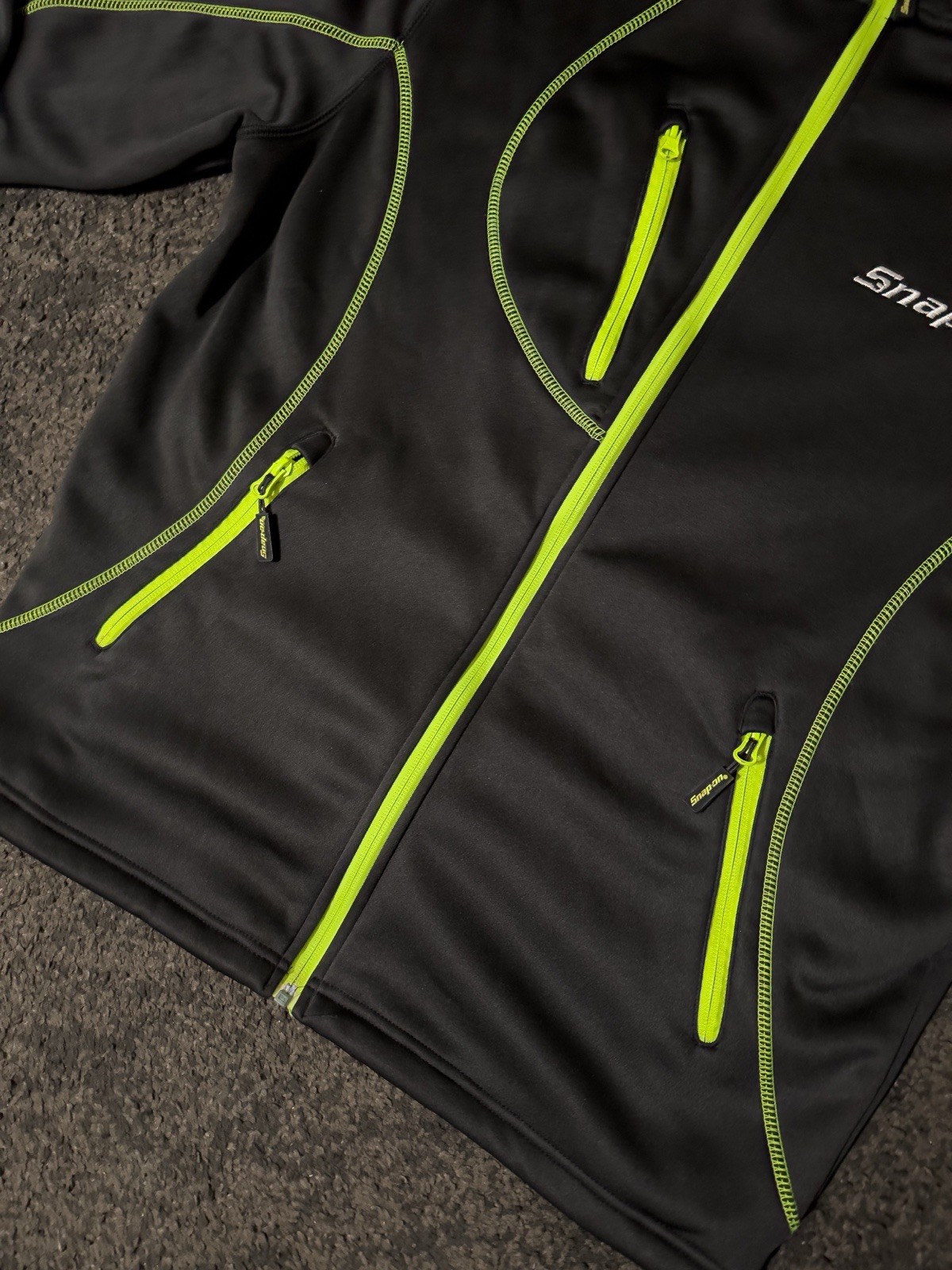 Snap-on Men’s Black Green Full Zip Jacket with Multiple Pockets Size M