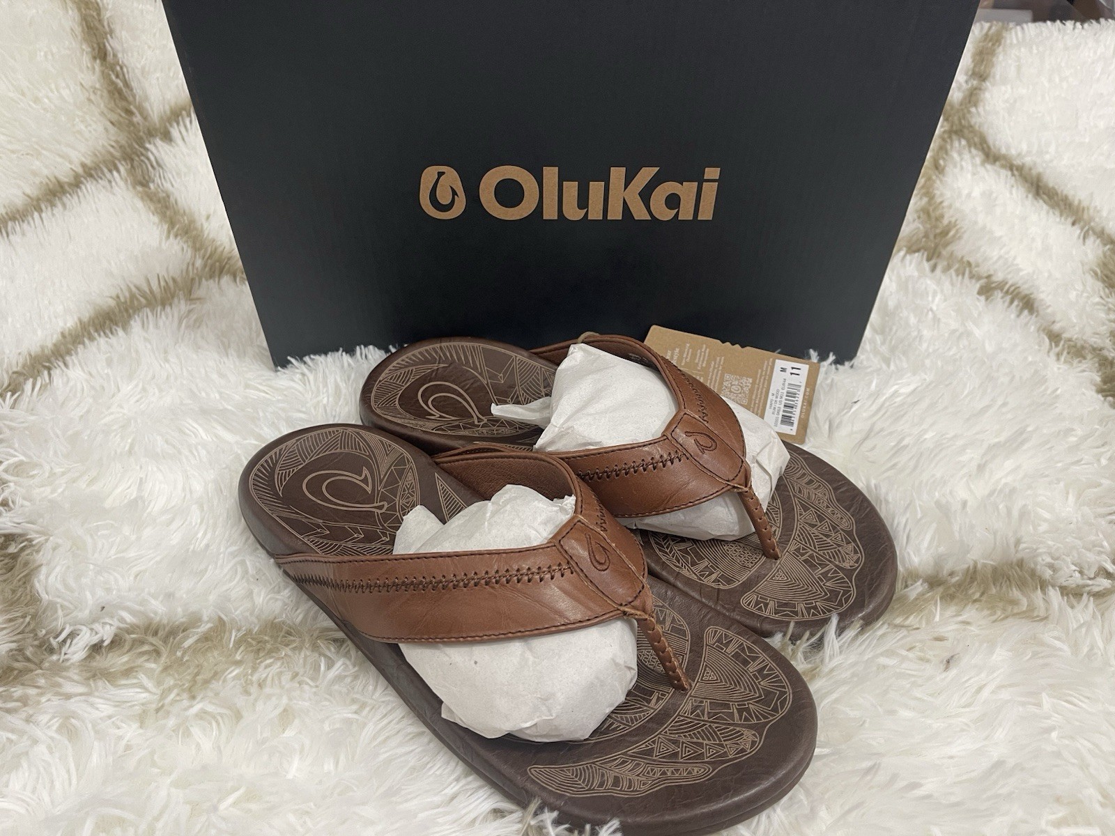 Olukai Men’s Size 11 Hiapo Flip Flop Comfort Beach Outdoor Sandals-Rum/Dark Wood