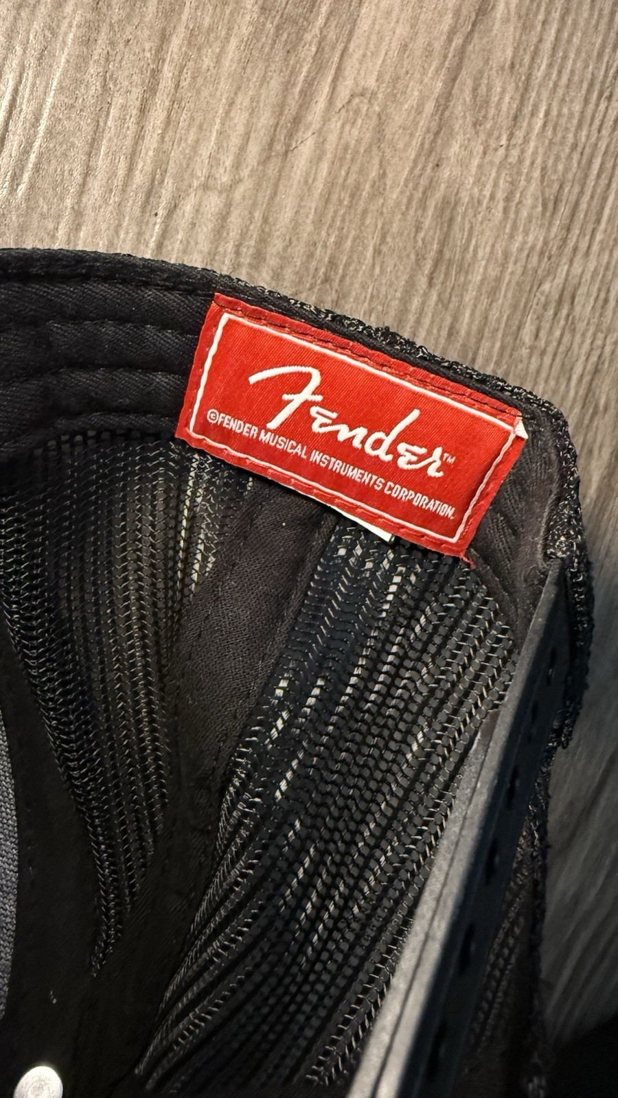 Fender Electric Guitars 1946 Hat Cap Snap Back Trucker Mesh Black- Fits Small