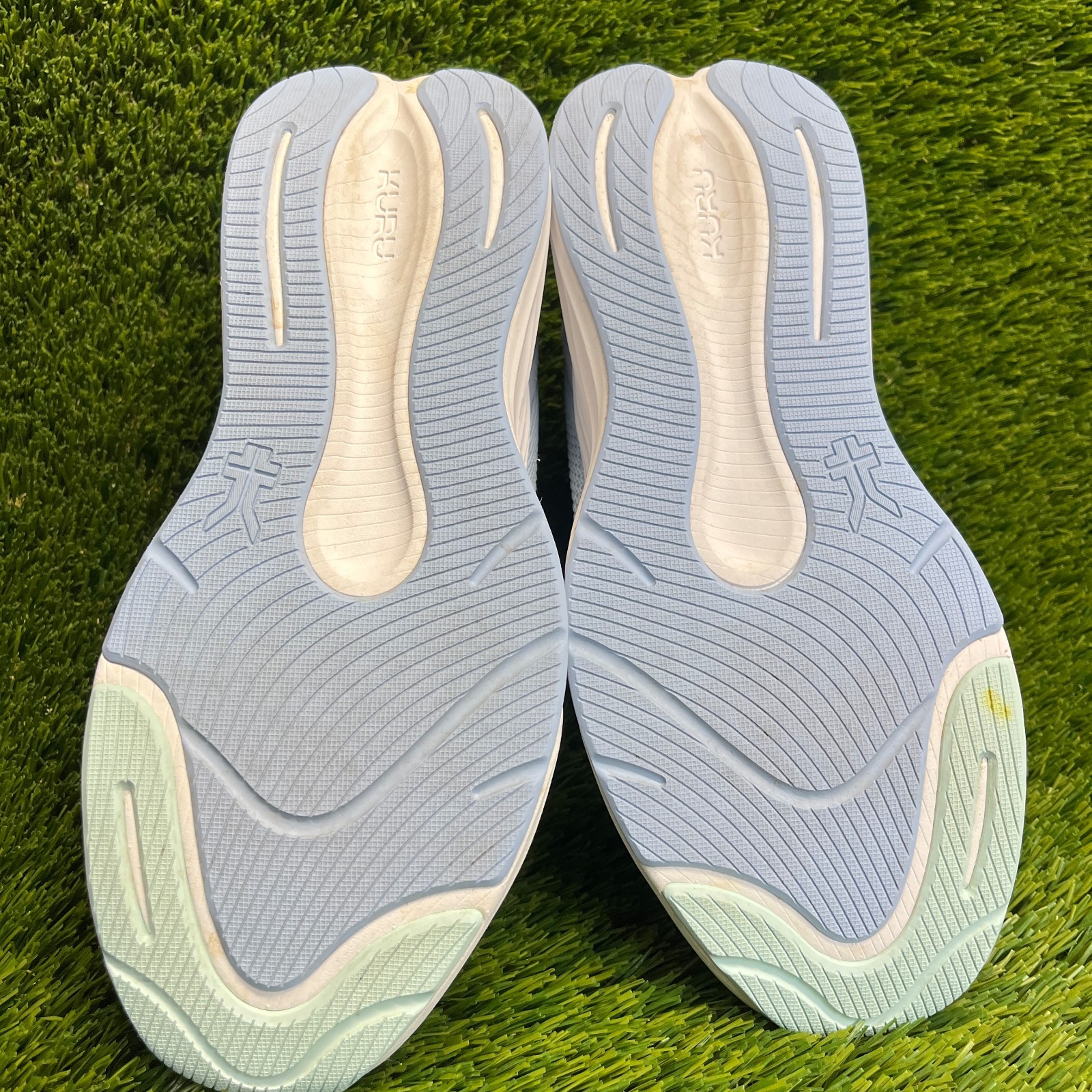 Kuru Atom 2 Womens Size 9.5D Blue White Athletic Running Walking Shoes Sneakers