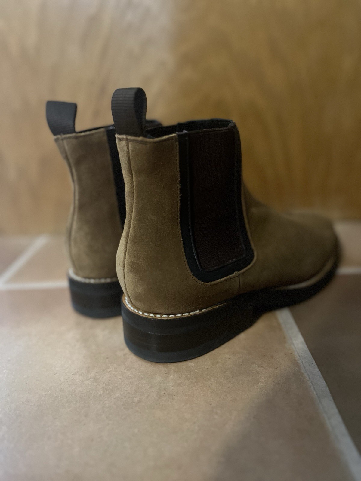 Thursday Boot Co. Duke Men’s Chelsea Boots Honey Suede Leather Size 9.5 (no box)