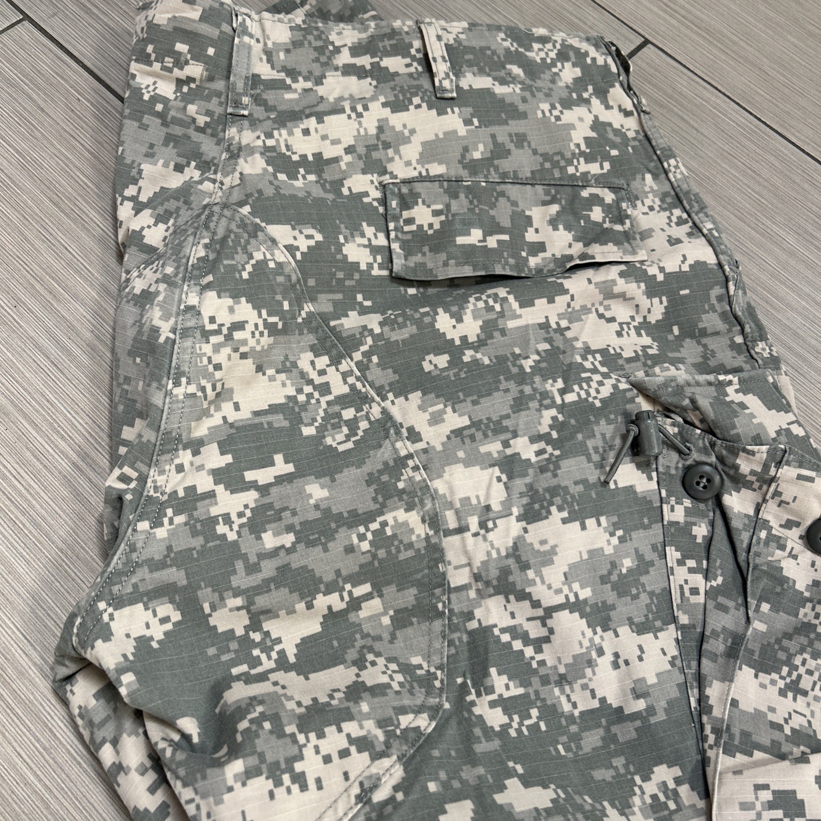 US Army Combat Uniform ACU Digital Camo Trousers Large/Long USGI Rip Stop