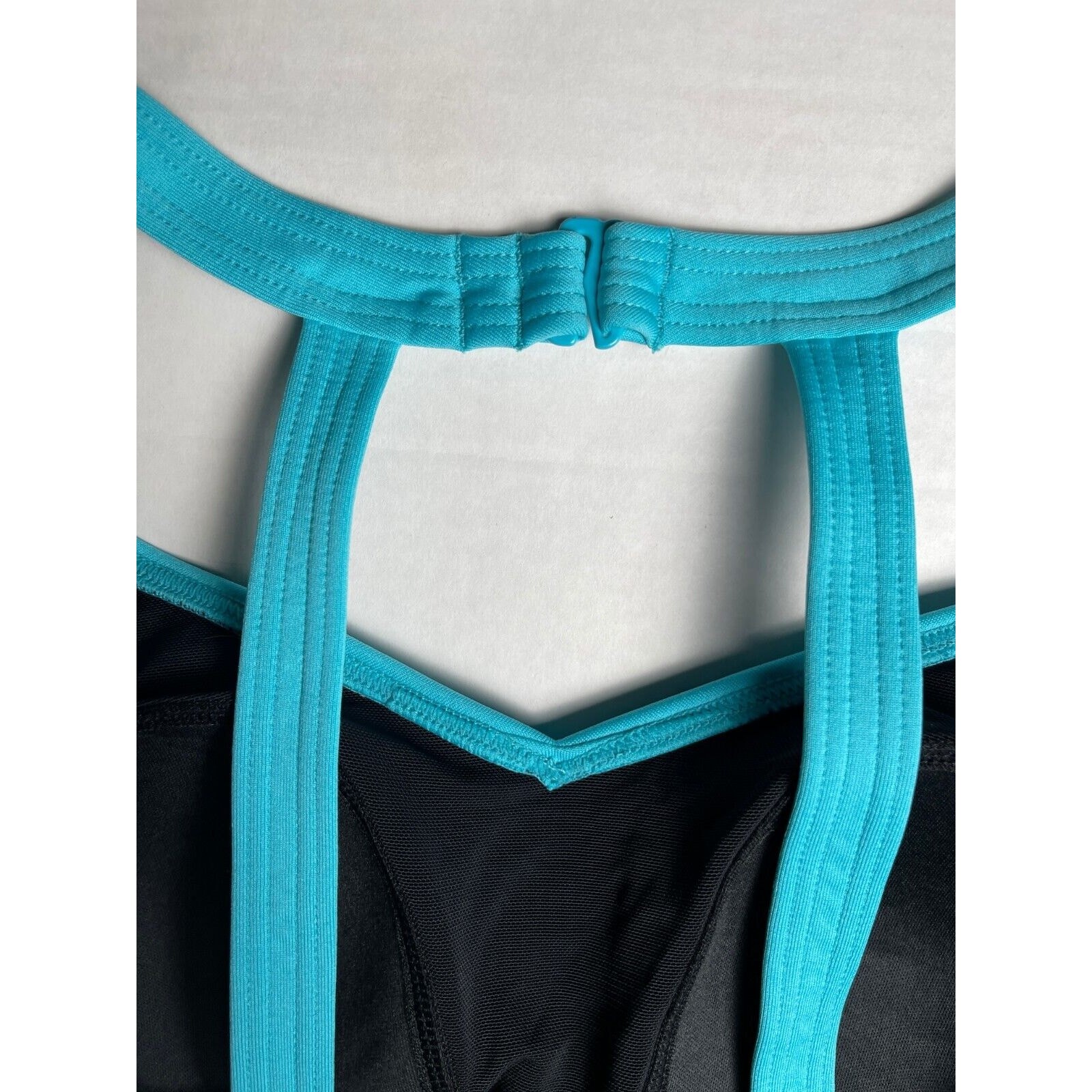 TYR DuraFast Elite Solid Halter ControlFit 1pc Swimsuit Aqua Blue – Size 8 $75