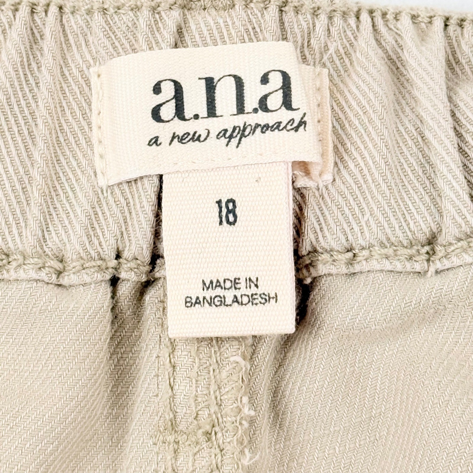 a.n.a Women’s Brown High Rise Wide-Leg Pants Size 18 Zip/Elastic Back Waist NWT