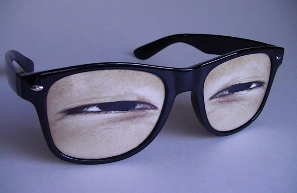 “Foo Yu” Unique Novelty Fun Glasses with Eyes from WeyesEyes.com.
