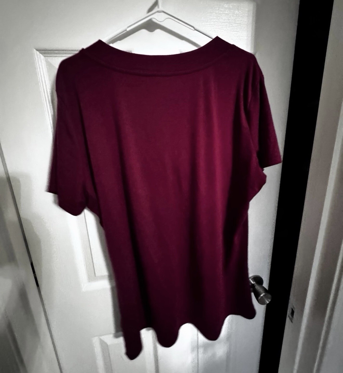 Women’s Burgundy Solid Knit V-Neck Short Sleeve Pullover T-Shirt Size 2XL