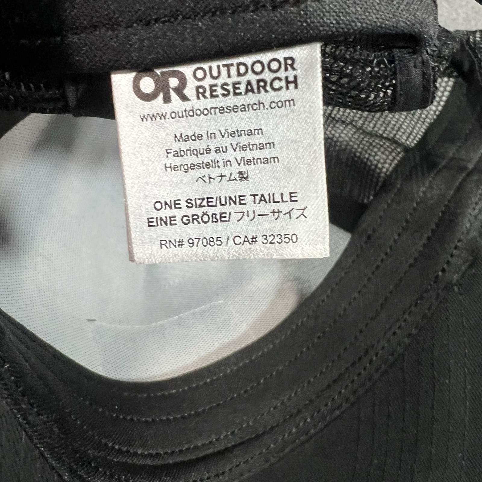 Outdoor Research Advocate Trucker Lo Pro Hat – Men’s – One Size / Black/White