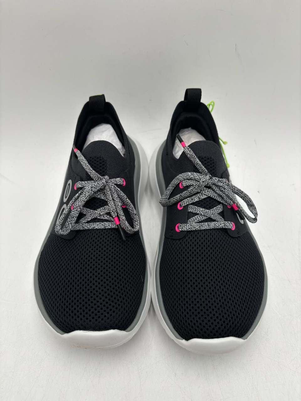 Oofos OOMY STRIDE Women’s NEW Casual Shoes White/Black Multiple Sizes