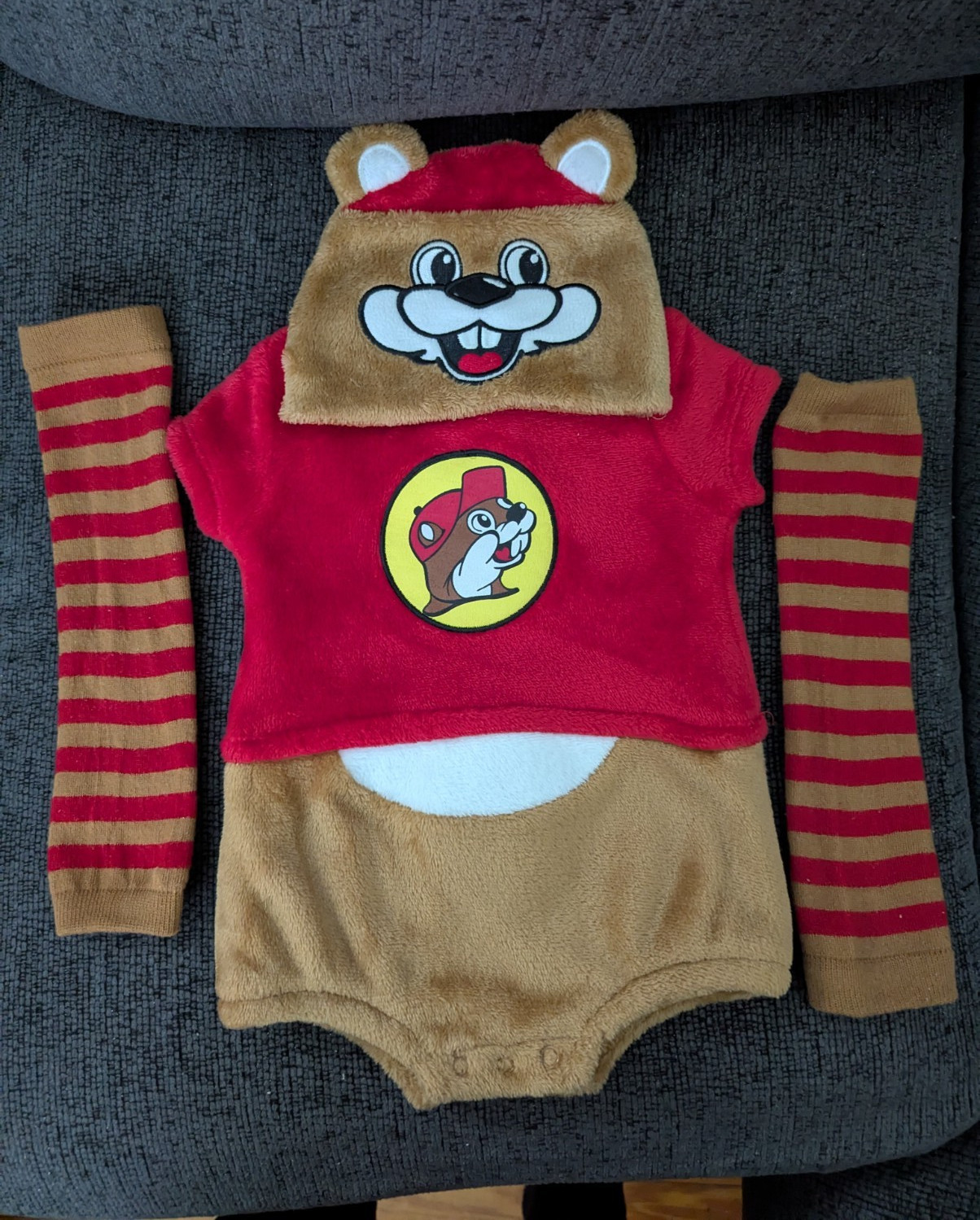 Buc-ee’s Baby Beaver set size 9m