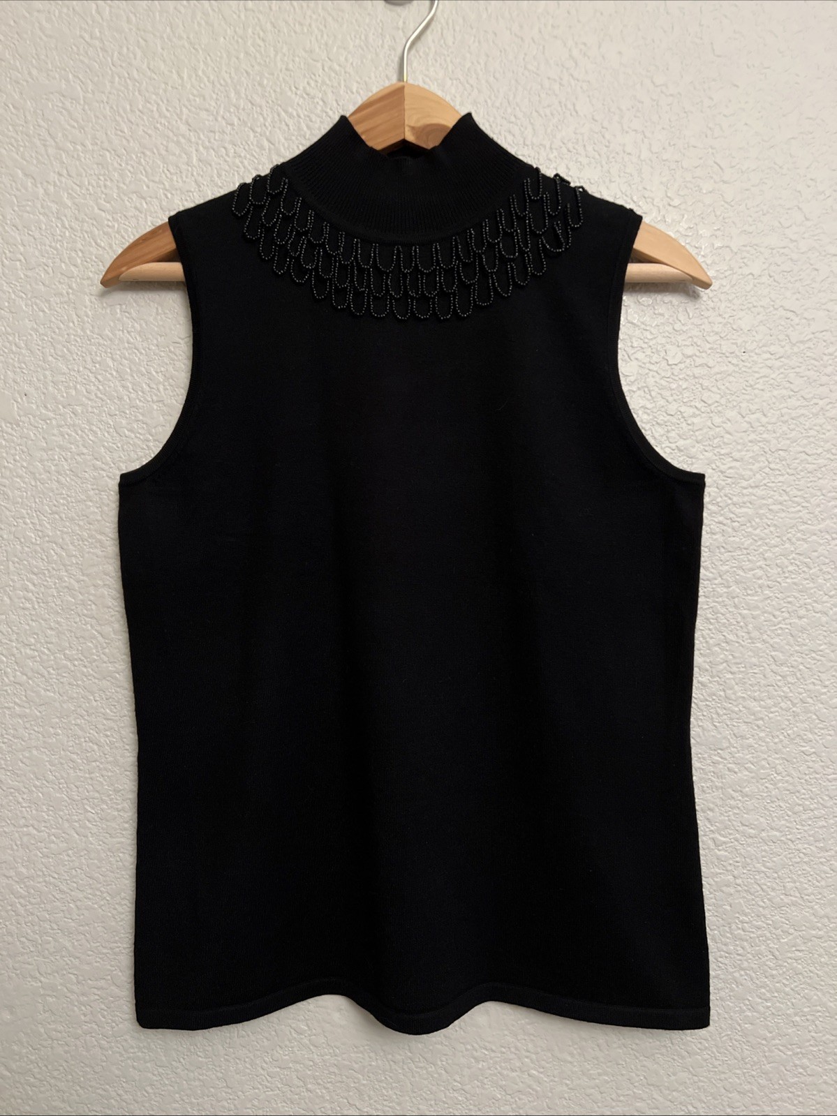 NEW Cable & Gauge Knit Top Sleeveless Quiet Luxury Minimalist Mock Neck Black M