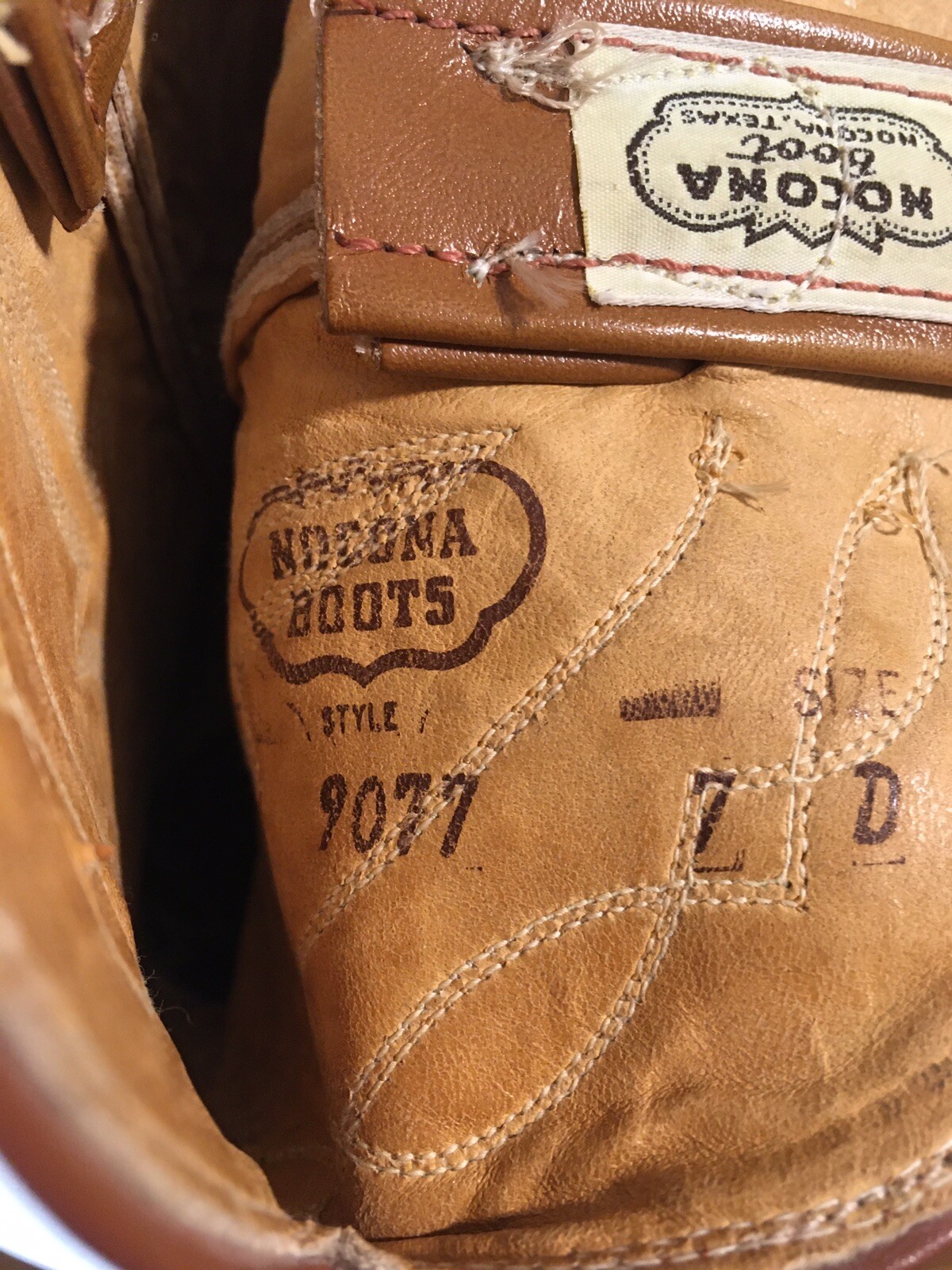 Size 7D / 7 D Men’s Exotic Nocona Boots ~ Style 9077￼ ~ Bright Brown